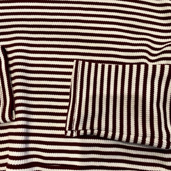 ONE CLOTHING Striped Ribbed Long Sleeve Crop Top - Picture 6 of 6